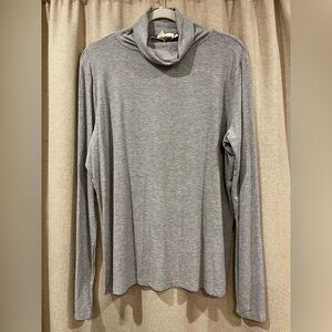 NWOT Gray Ribbed Turtleneck Top